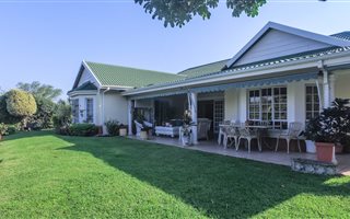 4 Bedroom Townhouse in Mt Edgecombe Estate 1 & 2