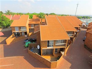 3 Bed Duplex in Wierda Park