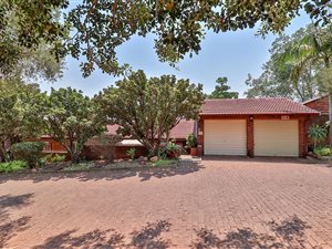 3 Bed Cluster in La Montagne