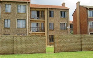 2 Bedroom Townhouse in Eco Park