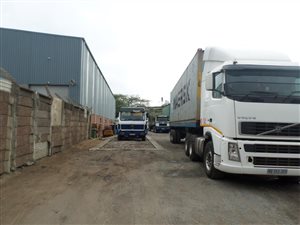 800 m² Commercial space in Clairwood