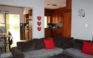 6 Bedroom House in Chroom Park