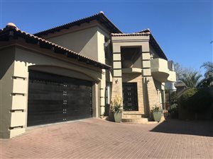 4 Bed House in Greenstone Hill