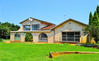 4 Bedroom House in Sundra