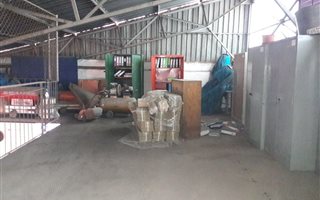 993 m² Industrial space in Industria North