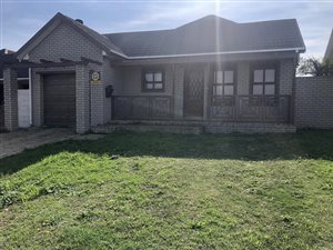 3 Bed House in Amandelsig