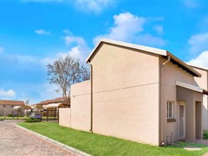 2 Bed Townhouse in Greenstone Hill