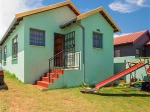 2 Bed House in Fleurhof