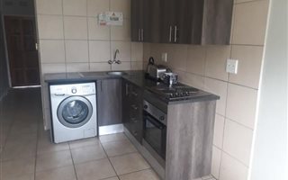 2 Bedroom House in Noordheuwel