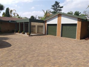 4 Bed House in Vanderbijlpark SW5