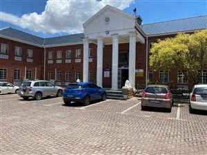 163 m² Office Space in Edenvale