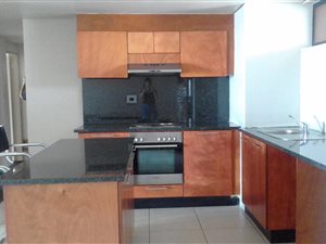 2 Bed Apartment in Point Waterfront