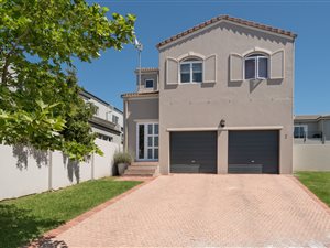 3 Bed Townhouse in Avalon Estate