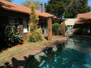 3 Bed House in Eldoraigne
