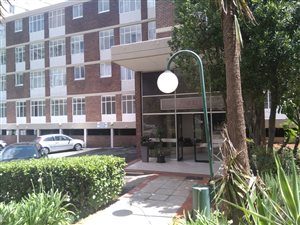 2 Bed Duplex in Bedford Gardens
