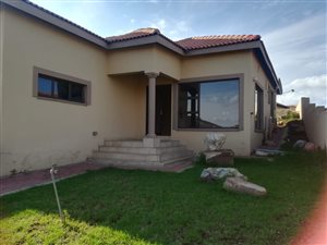 3 Bedroom House in Aqua Vista