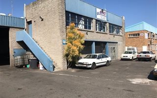740 m² Industrial space in Paarden Eiland