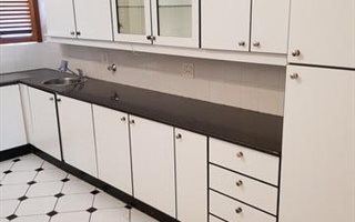 3 Bedroom Apartment in Parktown