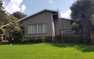 3 Bedroom House in Florida View