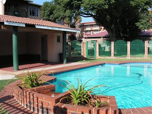 2 Bed Townhouse in Benoni South