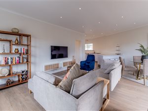 2 Bed Apartment in Fish Hoek