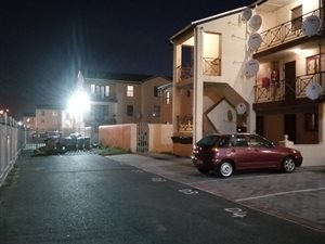 2 Bed Apartment in Retreat