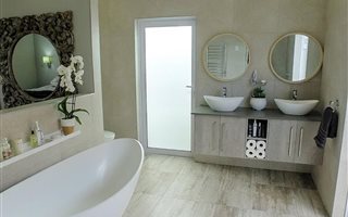 3 Bedroom House in Wierda Crest Estate