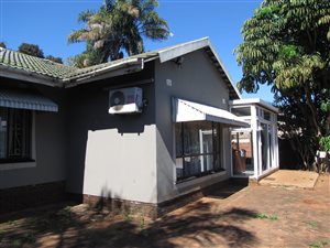 3 Bed House in Amanzimtoti