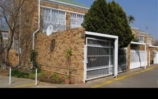 2 Bedroom Townhouse in Wilgehof