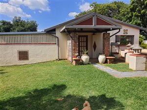 4 Bed House in Tileba