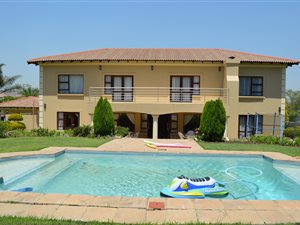 5 Bed House in Summerset Estate