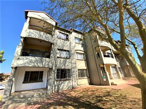 2 Bed Apartment in Hazeldean (Silverlakes Surroundings)