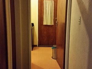 Bachelor apartment in Kimberley Central