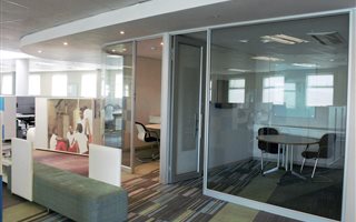 750 m² Commercial space in Sunninghill