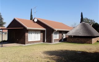 3 Bedroom House in Vanderbijlpark SE3
