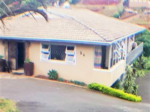 5 Bed House in La Mercy