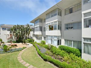 1 Bed Apartment in Mouille Point