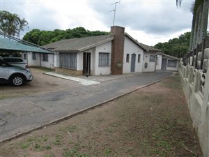 10 Bed House in Caversham Glen
