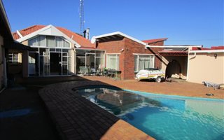 3 Bedroom House in Sunnyridge