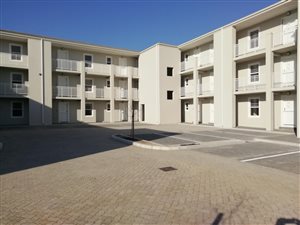 2 Bed Apartment in Eersterivier