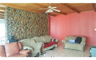 3 Bedroom House in Strubenvale