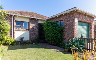 2 Bedroom Townhouse in Fairview