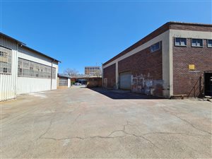 291 m² Industrial space in Benrose