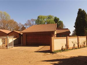 2 Bed Townhouse in Delmas