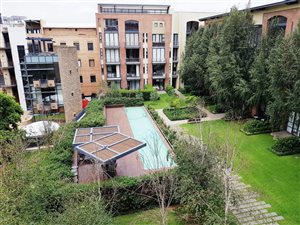 2 Bed Apartment in Melrose Arch