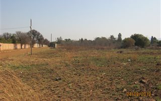 2 ha Land available in Kibler Park