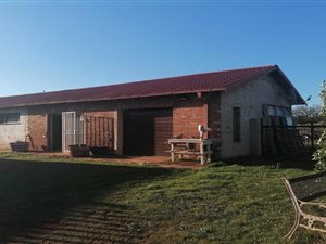 4.4 ha Farm in Homestead Apple Orchards