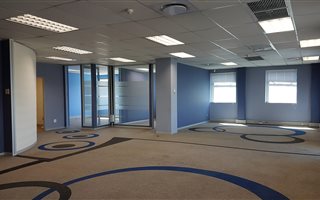 254 m² Commercial space in Sunninghill