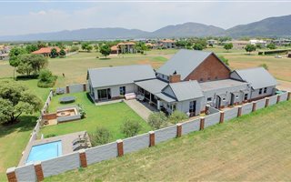 5 Bedroom House in The Islands Estate