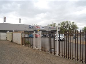 2 Bed Townhouse in Vanderbijlpark Central